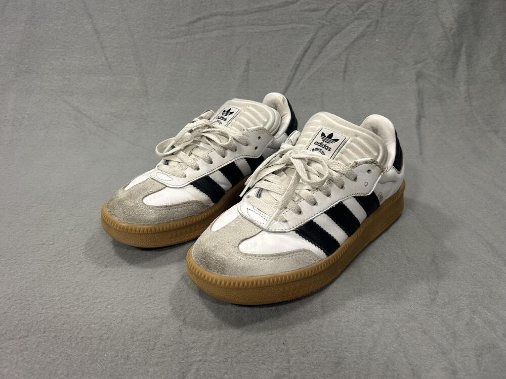 Adidas Samba Shoes Mens Size 7 White Black Gum Leather Indoor Soccer Sneaker